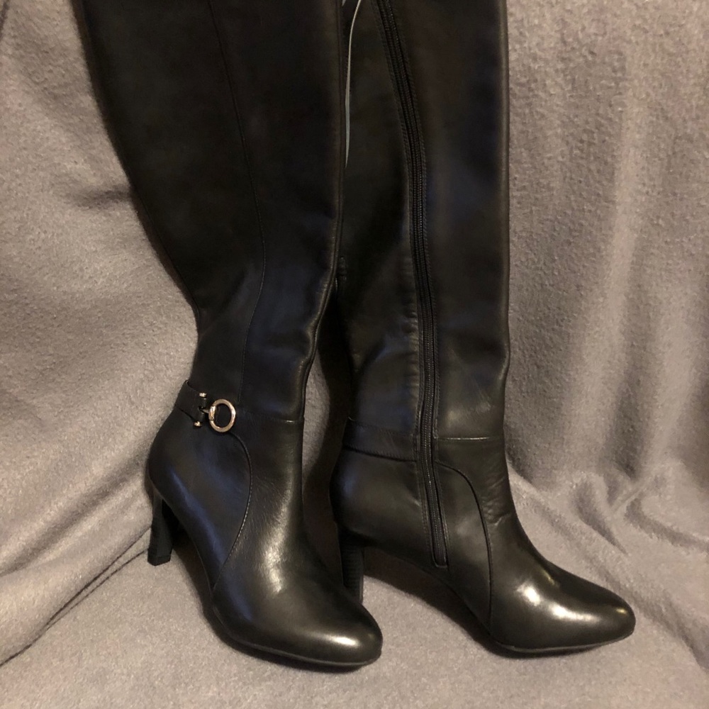 NEW Bandolino black leather knee high boots - Picture 1 of 3